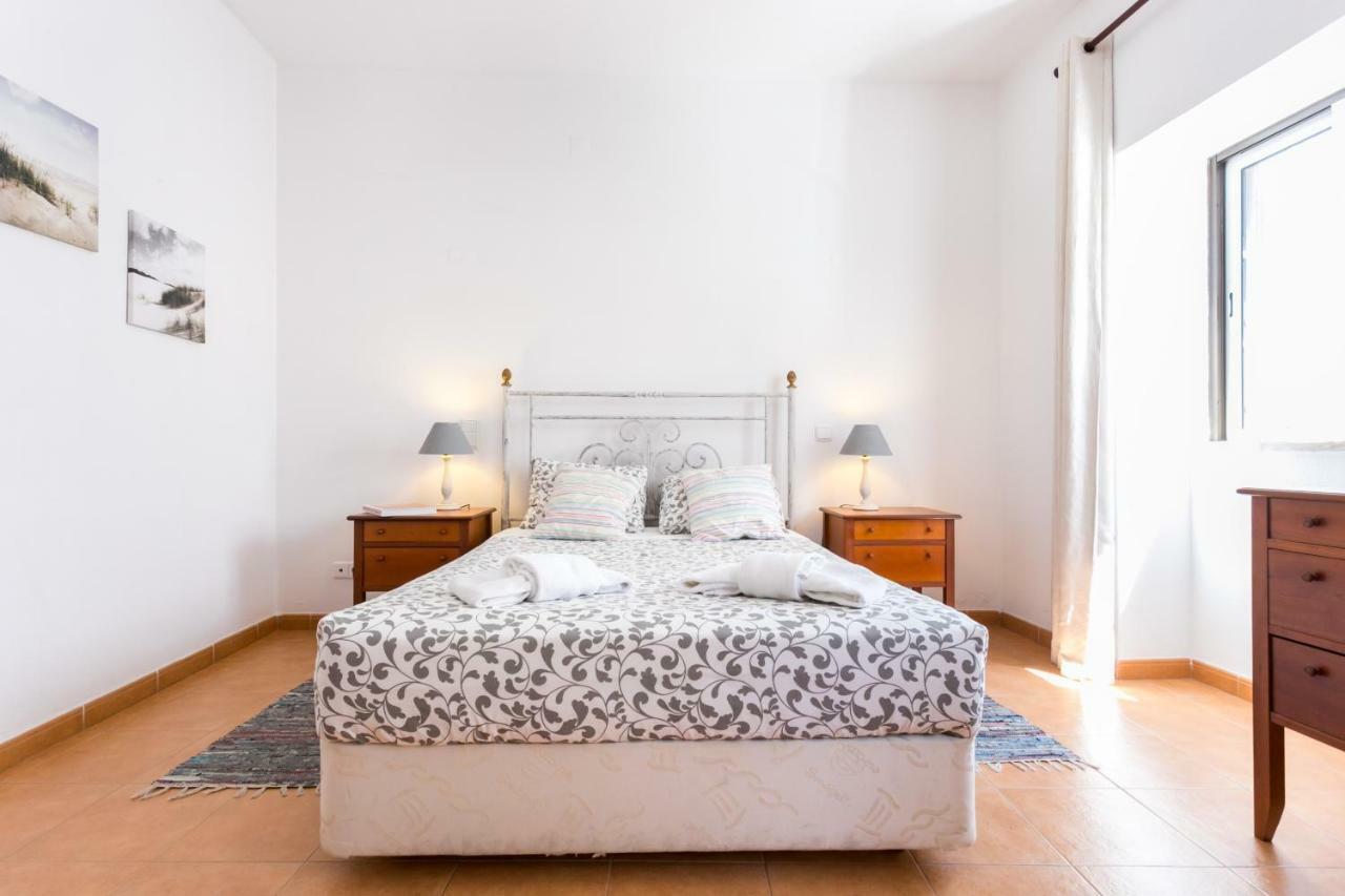 3 Marias Garden House B&B Lagos Exterior foto